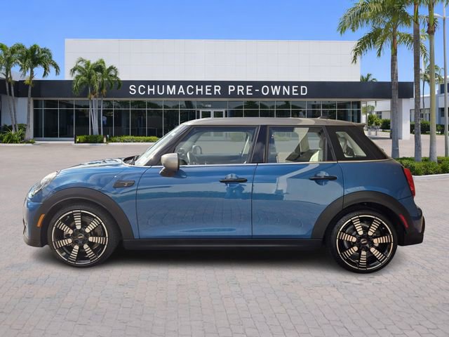 Used 2022 MINI Cooper S image 4