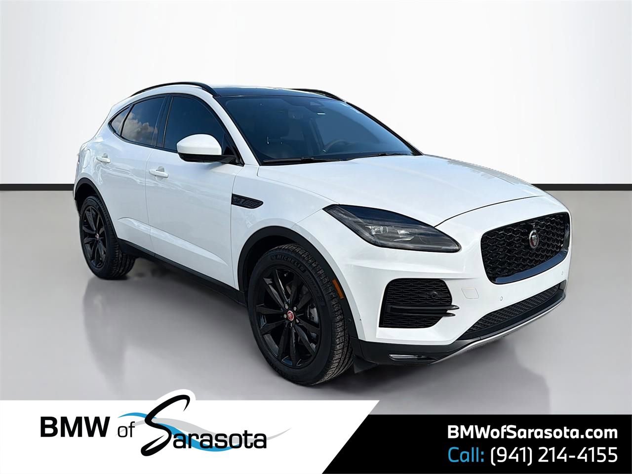 Used 2022 Jaguar E-PACE SE image 1