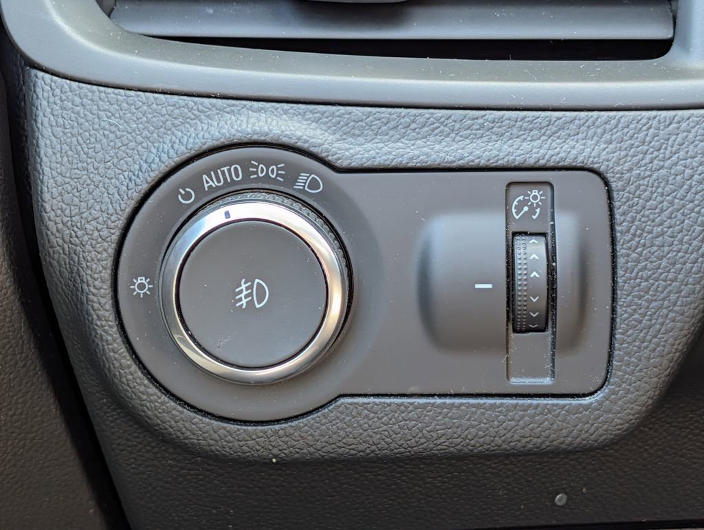 Used 2016 Buick Envision Premium image 39