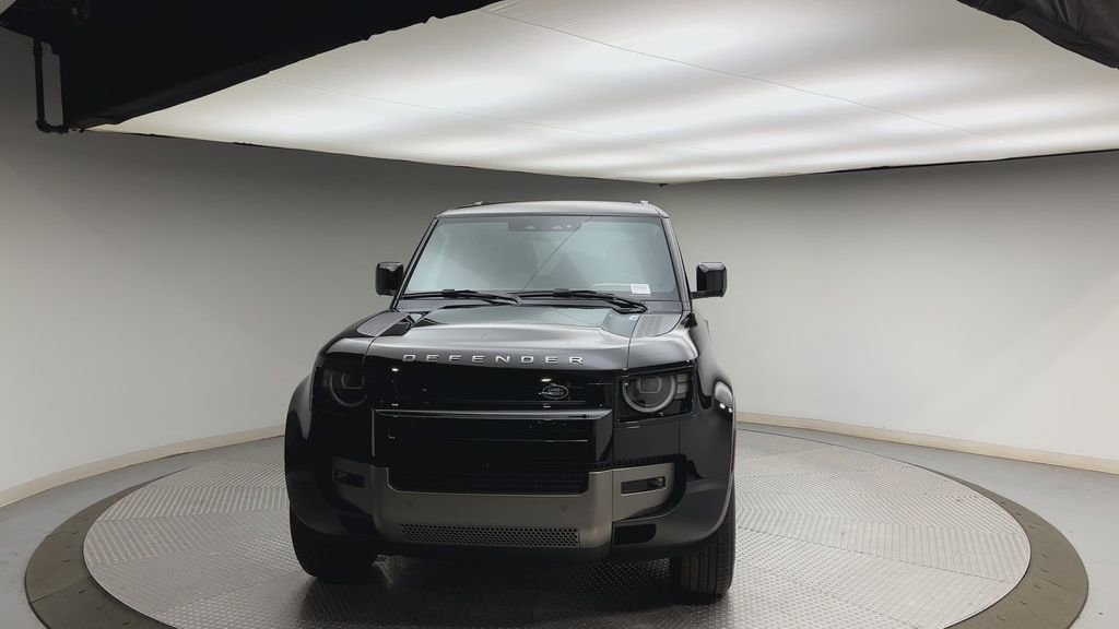 New 2026 Land Rover Defender 110 S AWD/4WD image 7