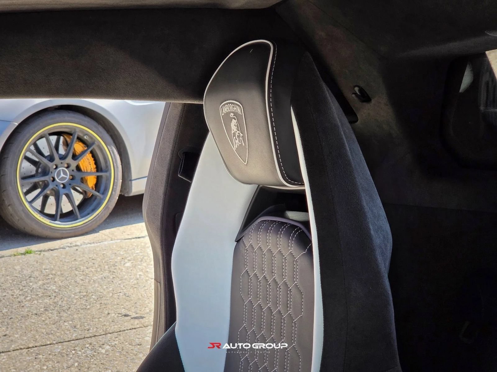 Used 2024 Lamborghini Revuelto AWD/4WD image 20