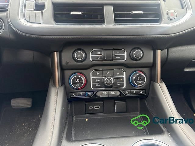 Used 2024 Chevrolet Suburban High Country AWD/4WD image 15
