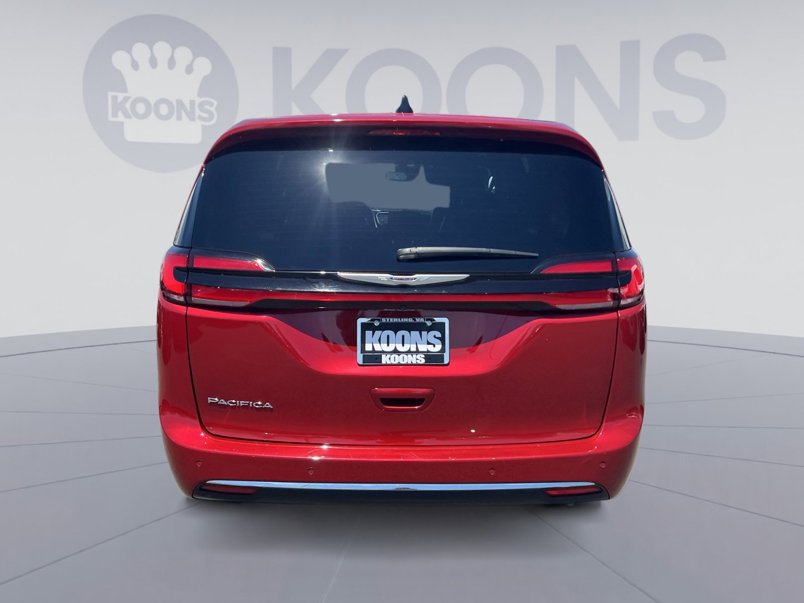 Used 2025 Chrysler Pacifica Select FWD image 15