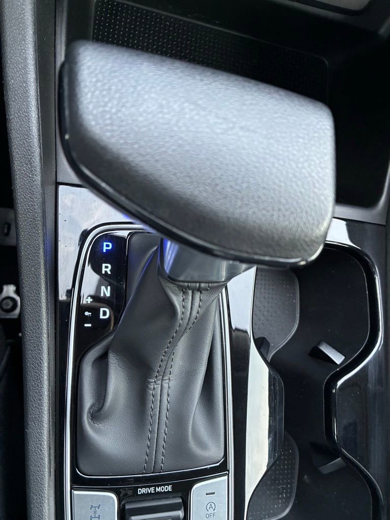 Used 2023 Hyundai Tucson SE image 32