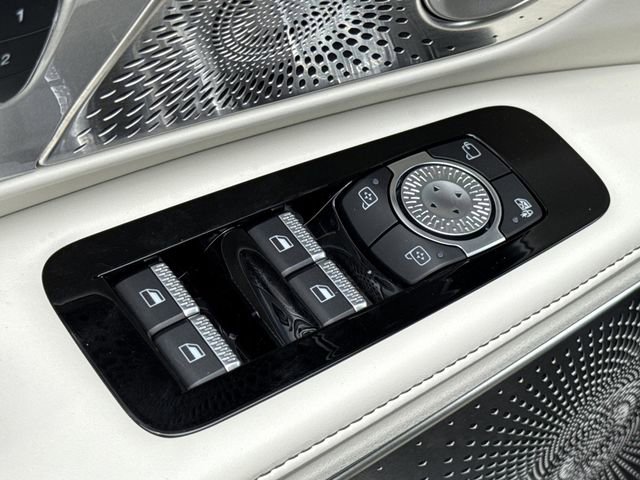 Used 2025 Lincoln Nautilus Black Label AWD/4WD image 30