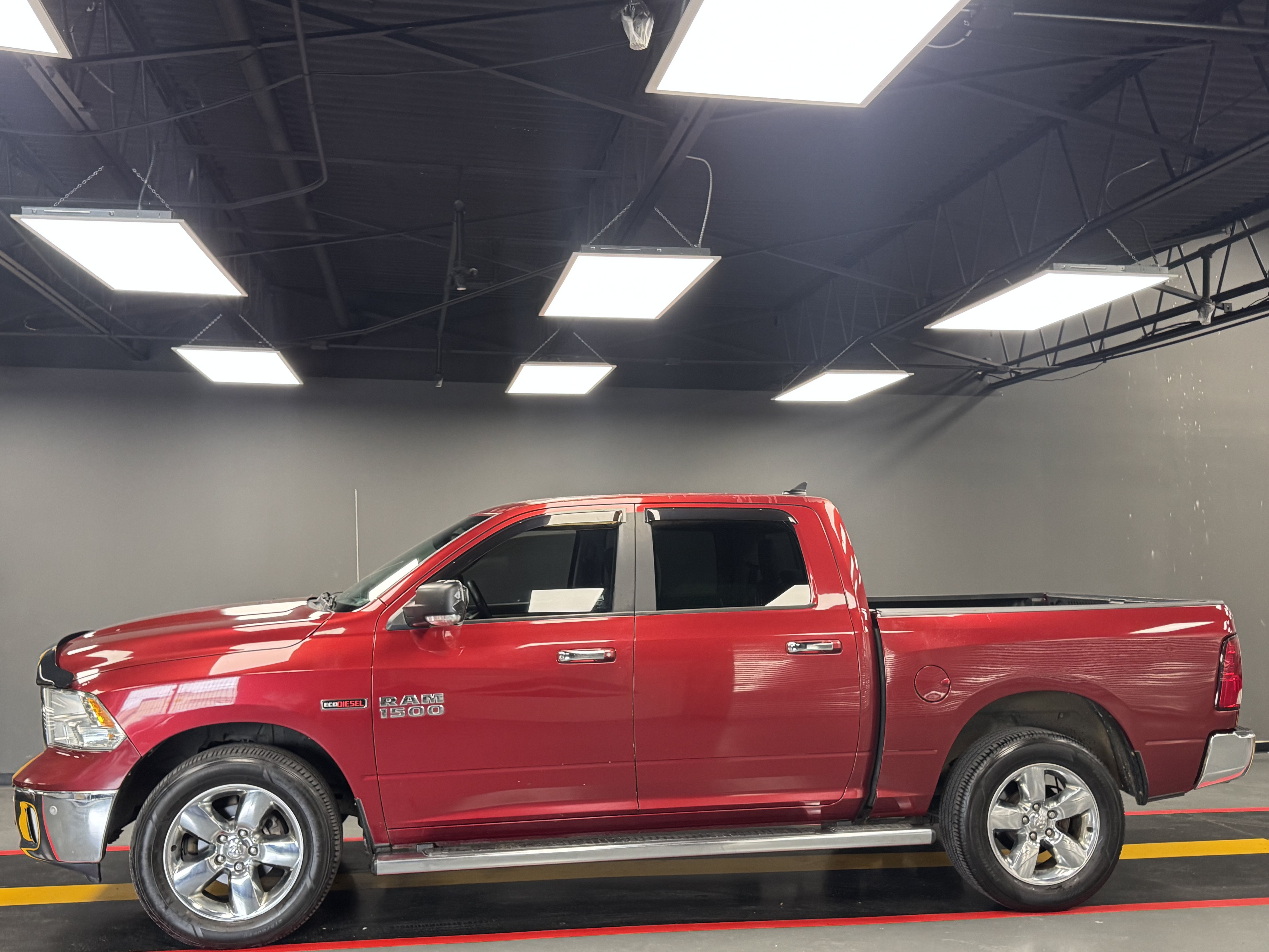 Used 2015 RAM 1500 Lone Star AWD/4WD image 3