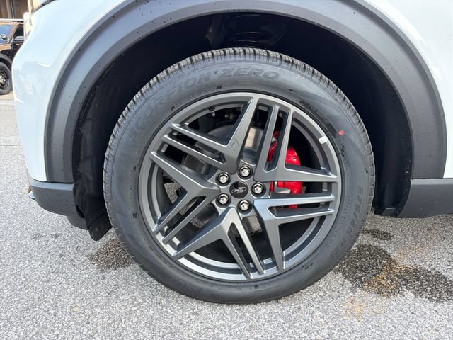 New 2026 Ford Explorer ST w/ Sun And Sound Package AWD/4WD image 13