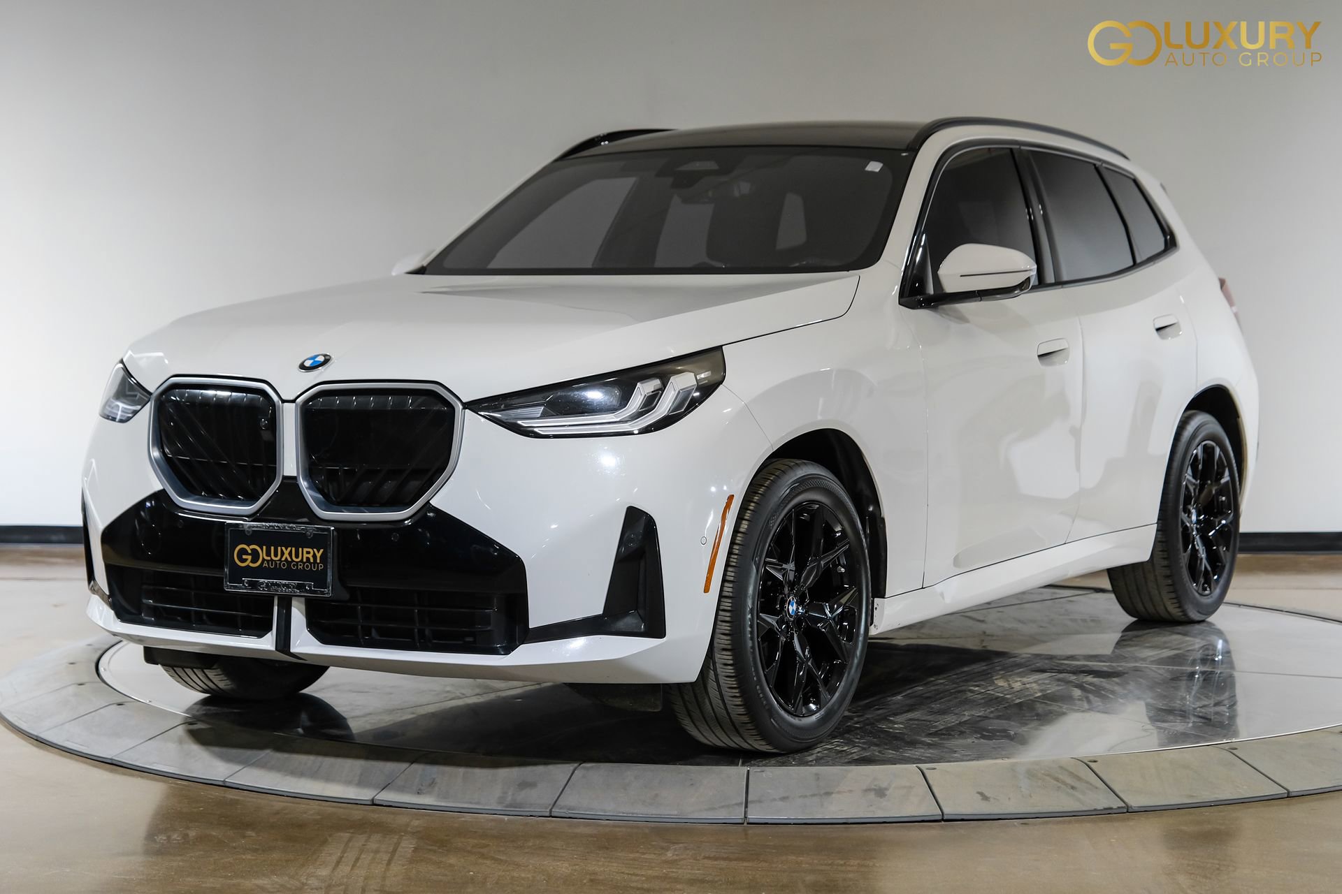 Used 2025 BMW X3 xDrive30 AWD/4WD image 8