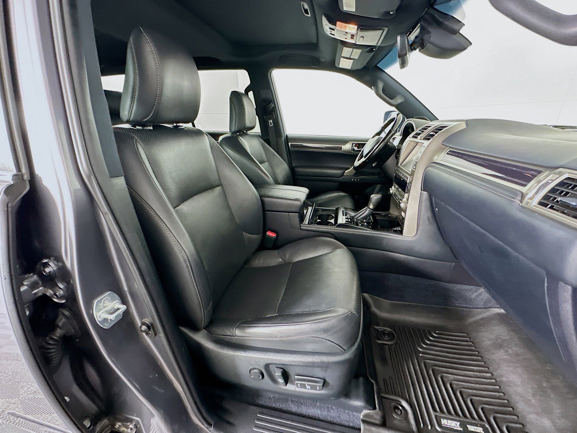 Used 2021 Lexus GX 460 Luxury image 34