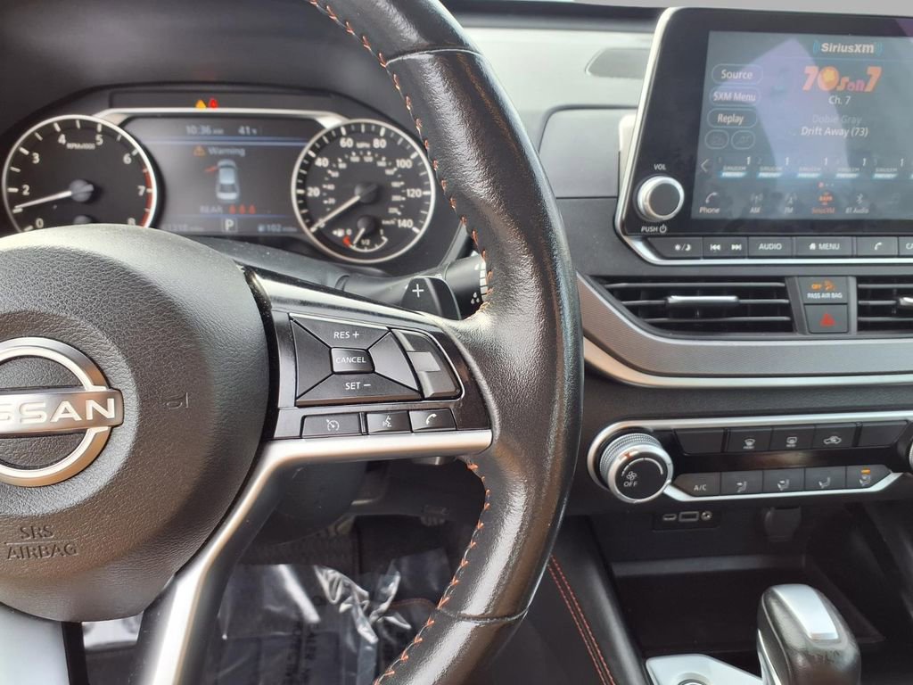 Used 2024 Nissan Altima 2.5 SR image 11