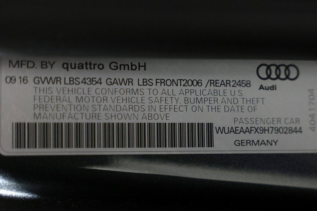 Used 2017 Audi R8 V10 w/ Carbon Exterior Package image 74