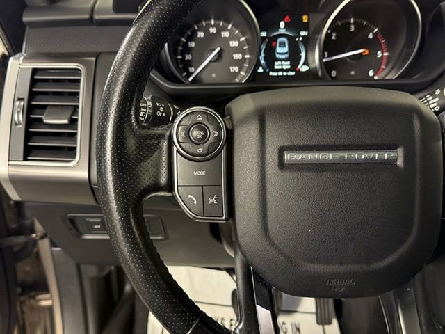 Used 2016 Land Rover Range Rover Sport SE image 39