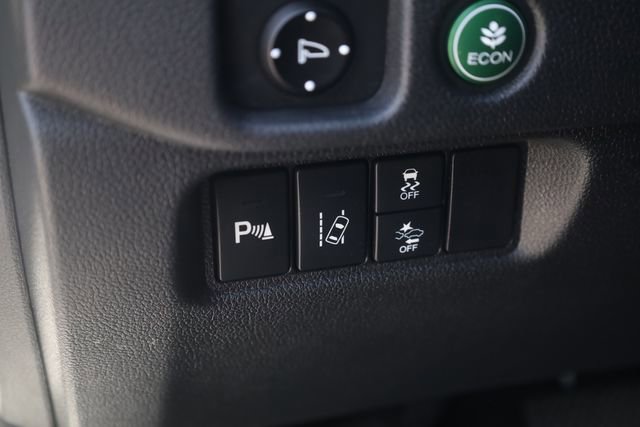 Used 2017 Honda Pilot Touring image 10