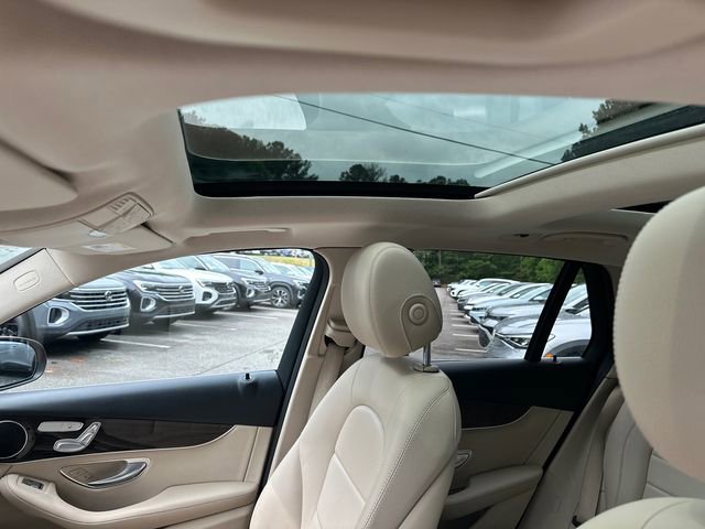 Used 2019 Mercedes-Benz GLC 300 w/ Parking Assistance Package image 32