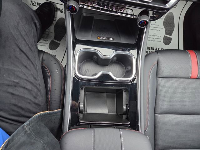 Used 2024 Chevrolet Traverse RS w/ LPO, Floor Liner Package AWD/4WD image 29