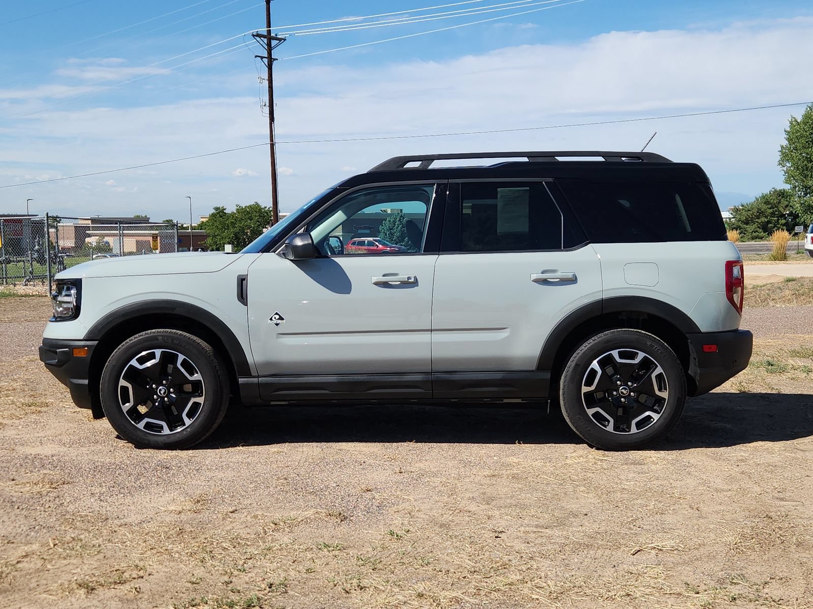 Used 2022 Ford Bronco Sport Outer Banks AWD/4WD image 2