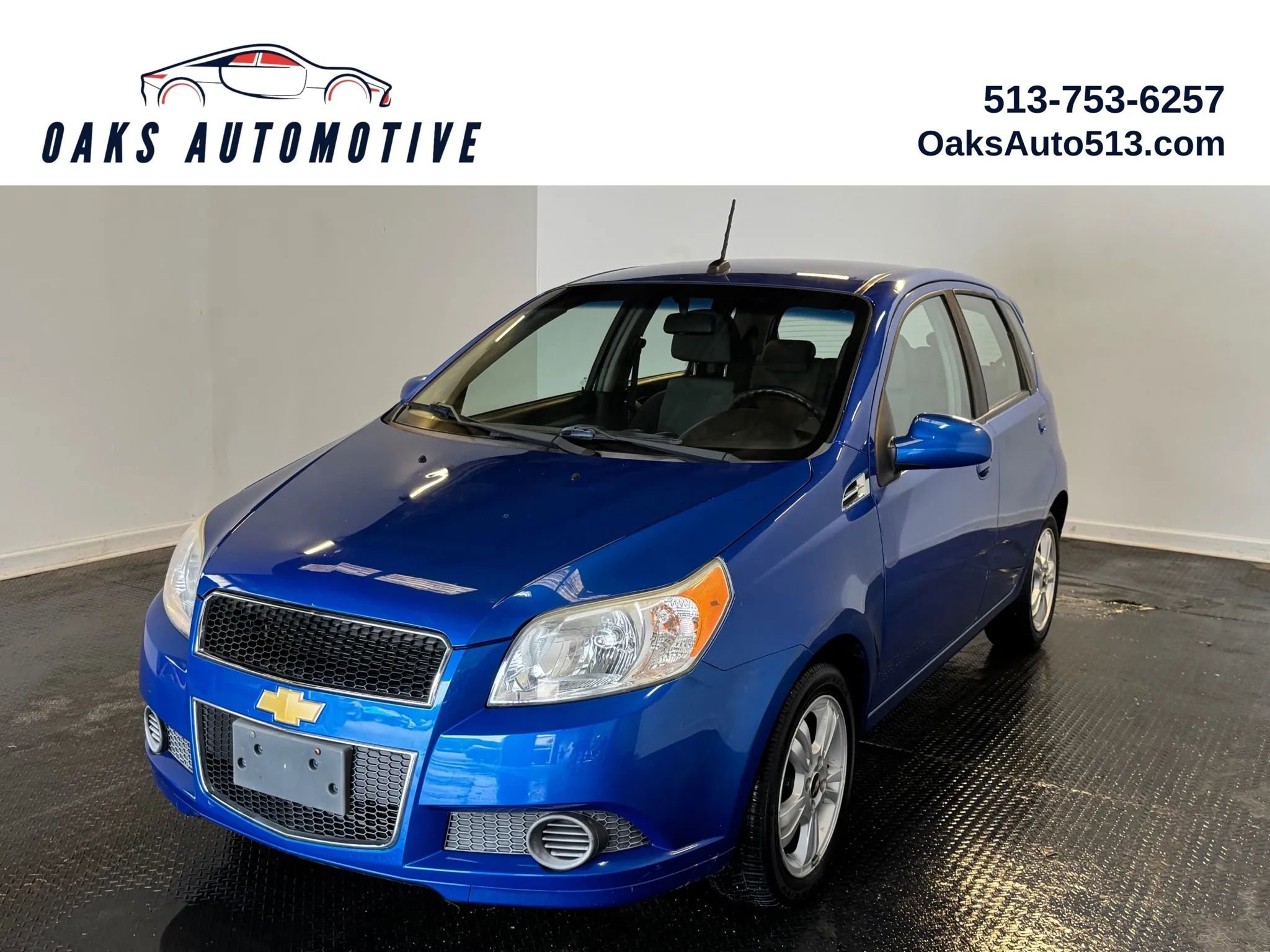 Used 2011 Chevrolet Aveo5 LT w/ Power and Convenience Package FWD image 1