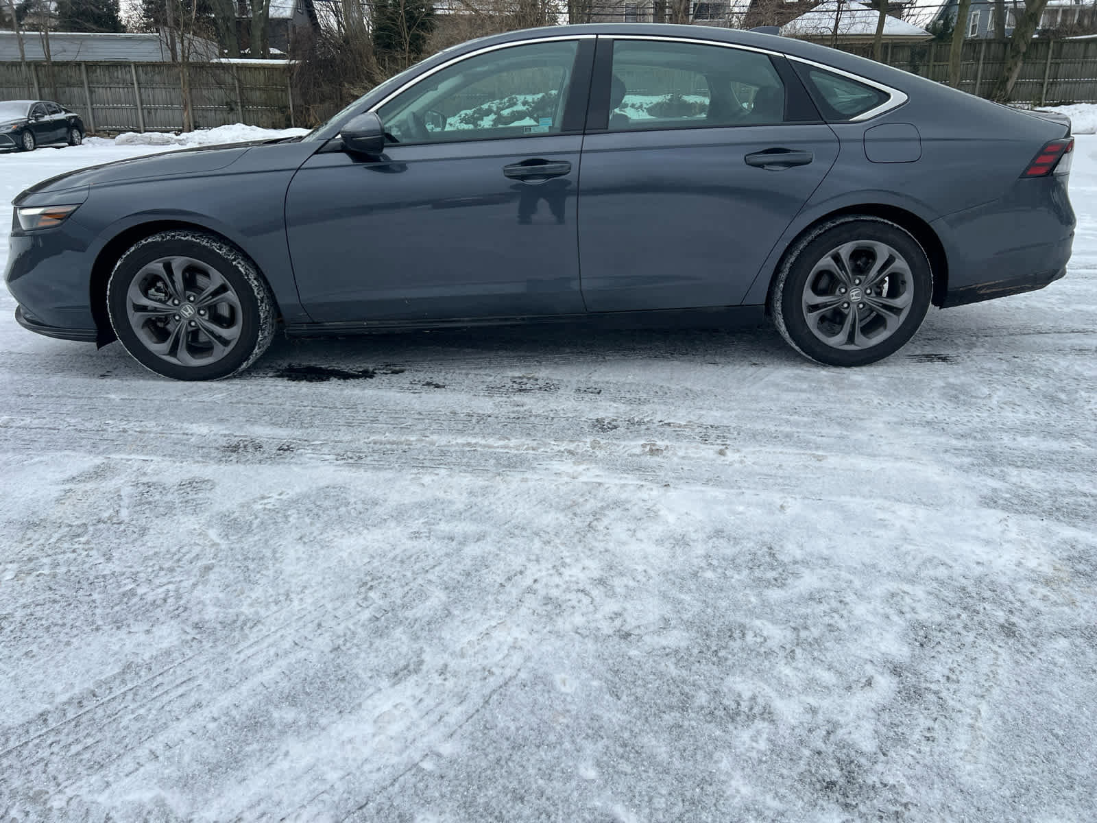 Used 2023 Honda Accord EX-L image 17