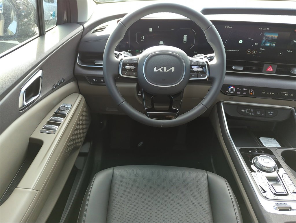 New 2026 Kia Carnival SX image 16