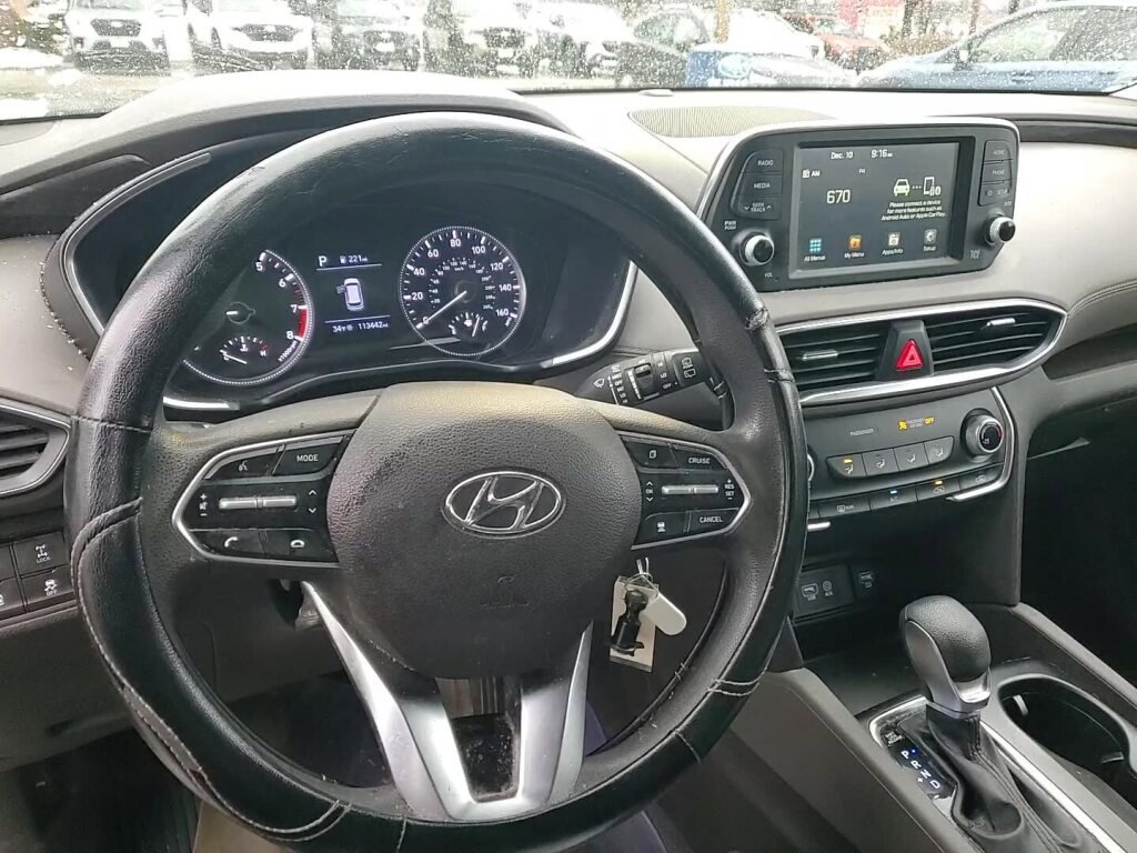Used 2019 Hyundai Santa Fe SE image 37