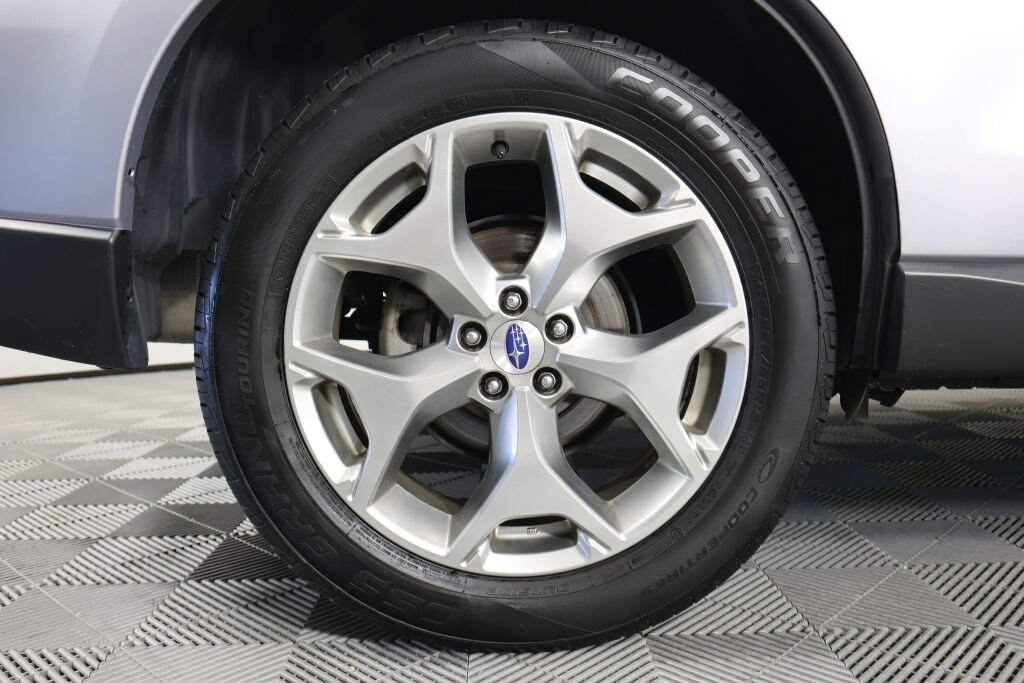 Used 2017 Subaru Forester 2.5i Touring image 7