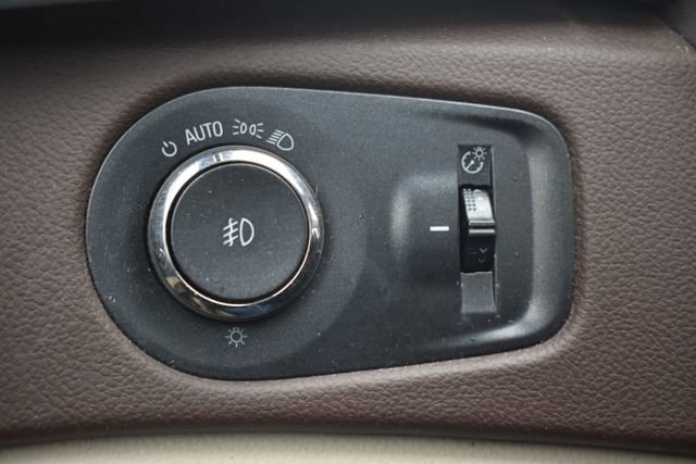 Used 2016 Cadillac SRX Performance w/ Driver Awareness Package FWD image 23