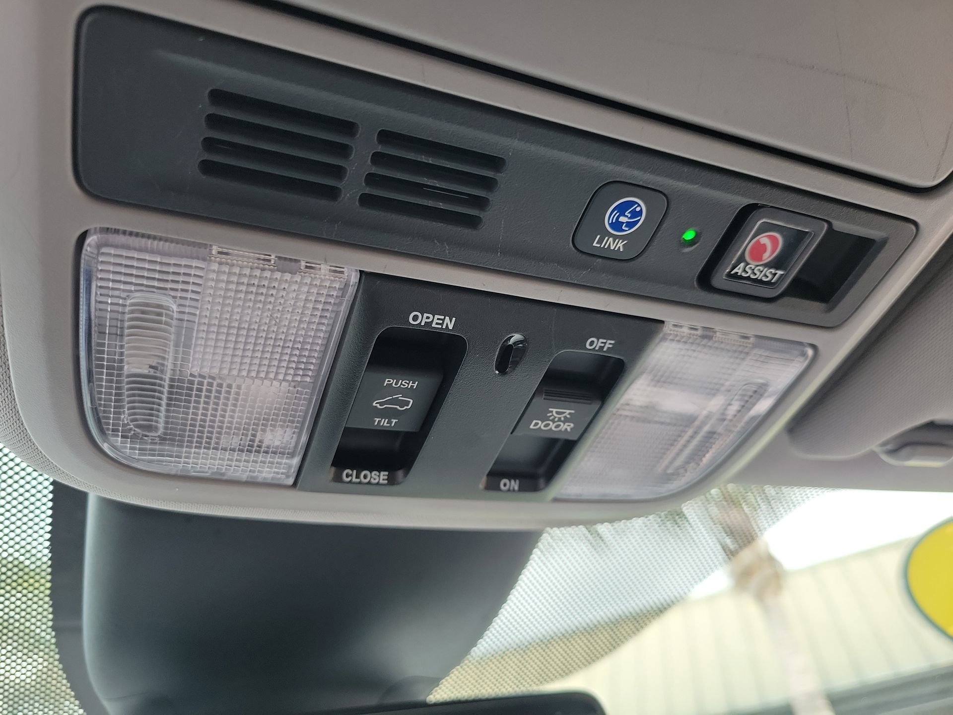 Used 2024 Honda Odyssey Touring image 21
