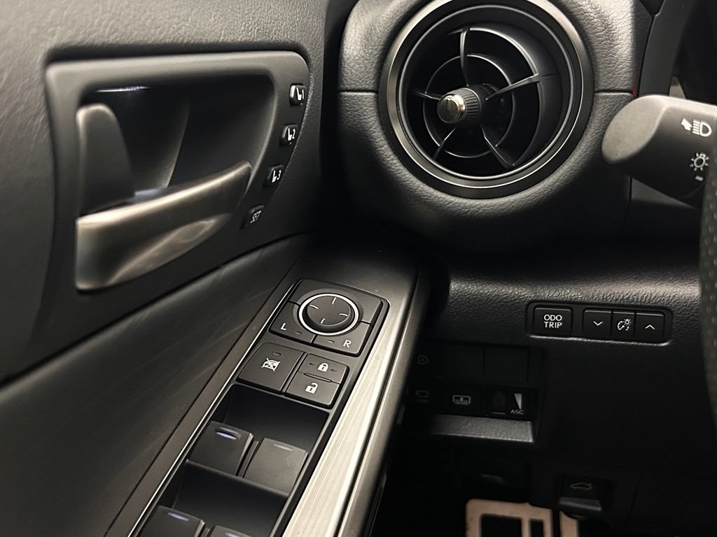Used 2023 Lexus IS 500 w/ Accessory Package 2 RWD image 19