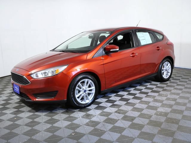 Certified 2018 Ford Focus SE w/ Cold Weather Package FWD image 5