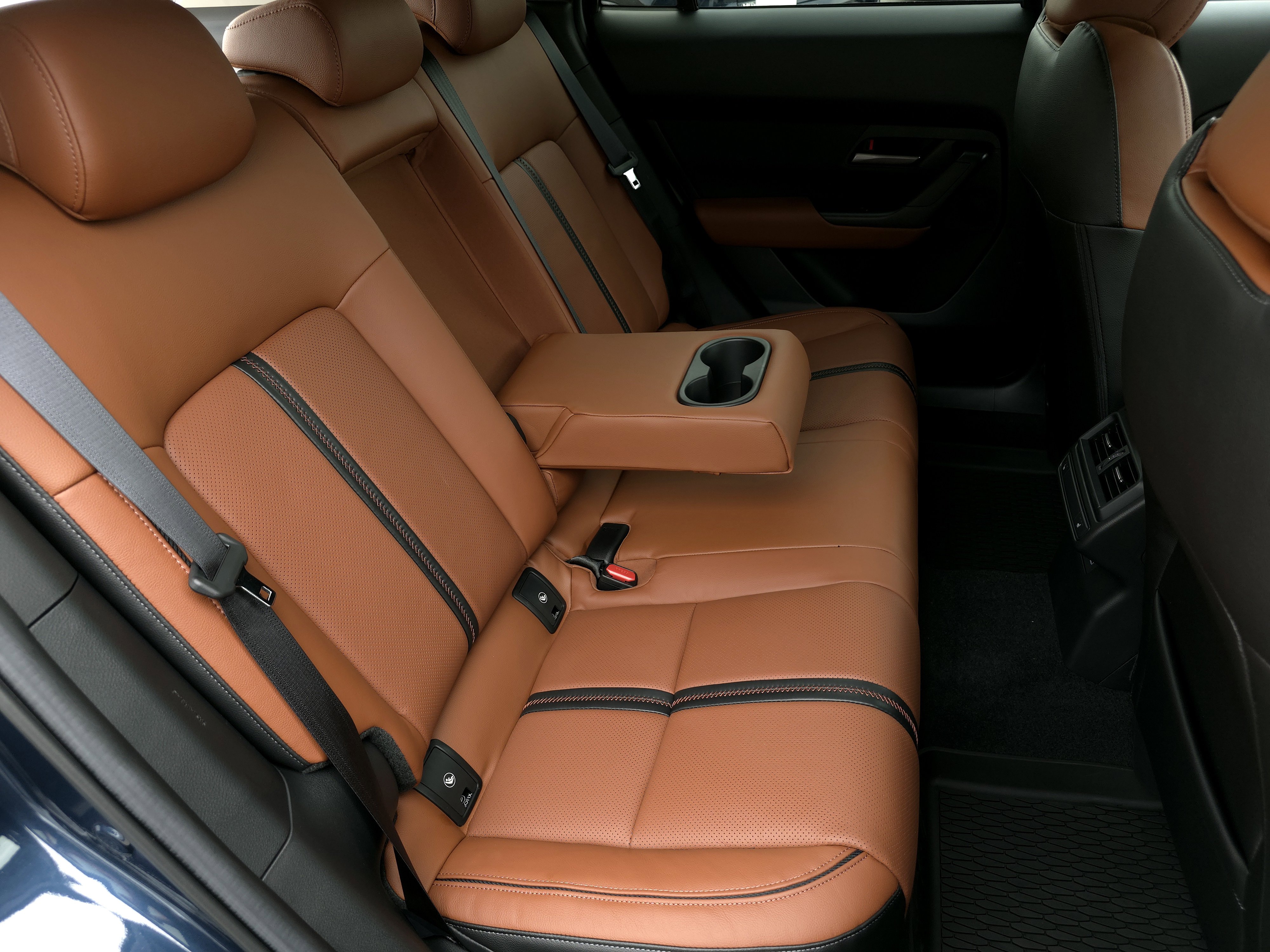 New 2025 MAZDA CX-50 AWD 2.5 Turbo w/ Accent Package image 36