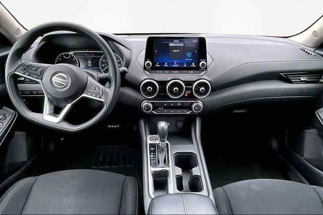 Used 2023 Nissan Sentra SV image 7