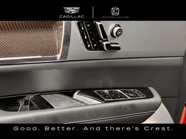 Certified 2026 Cadillac Vistiq Premium Luxury w/ LPO, Floor Liner Package AWD/4WD image 24