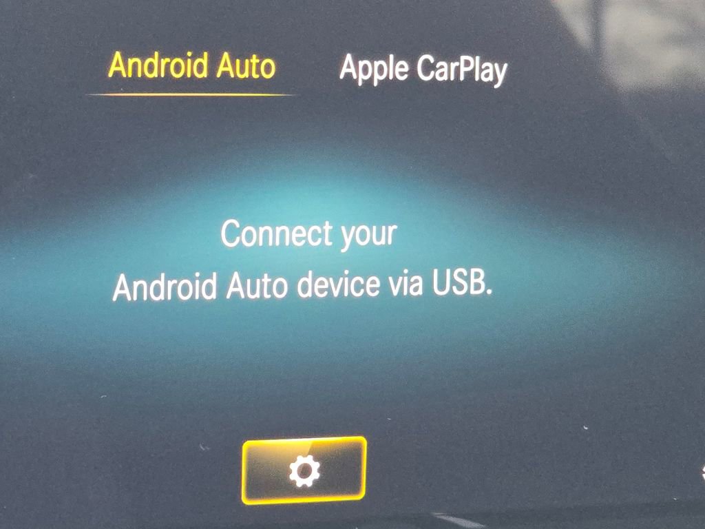 Certified 2023 Mercedes-Benz CLA 250 4MATIC image 4