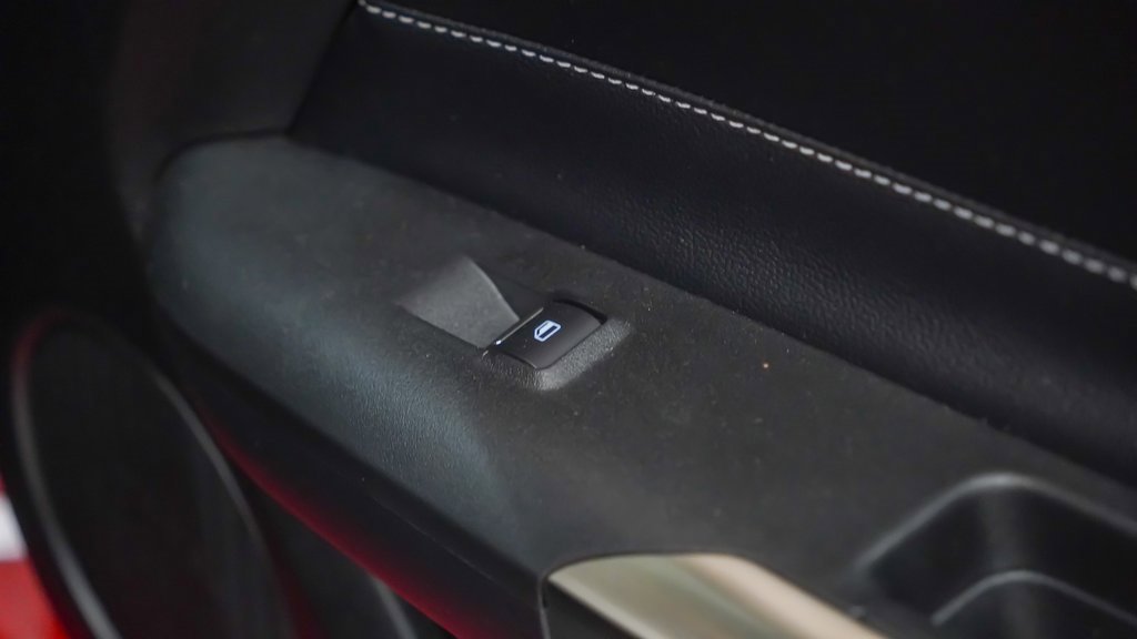 Used 2021 Ford Mustang Shelby GT500 w/ Technology Package image 16