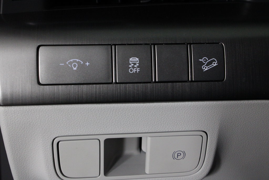 Certified 2027 Hyundai Kona SEL Sport FWD image 25