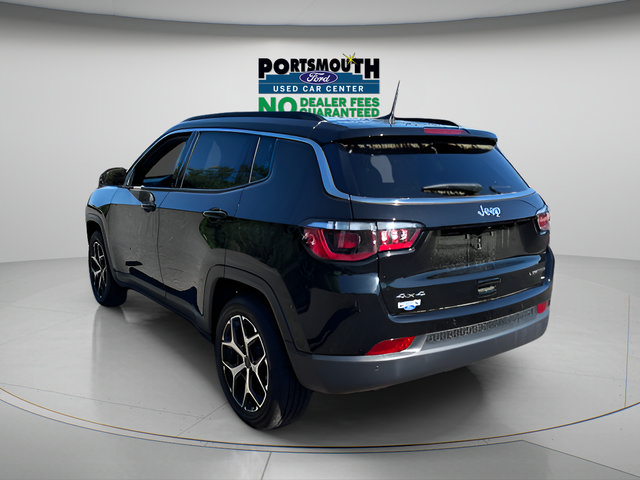Used 2025 Jeep Compass Limited AWD/4WD image 22