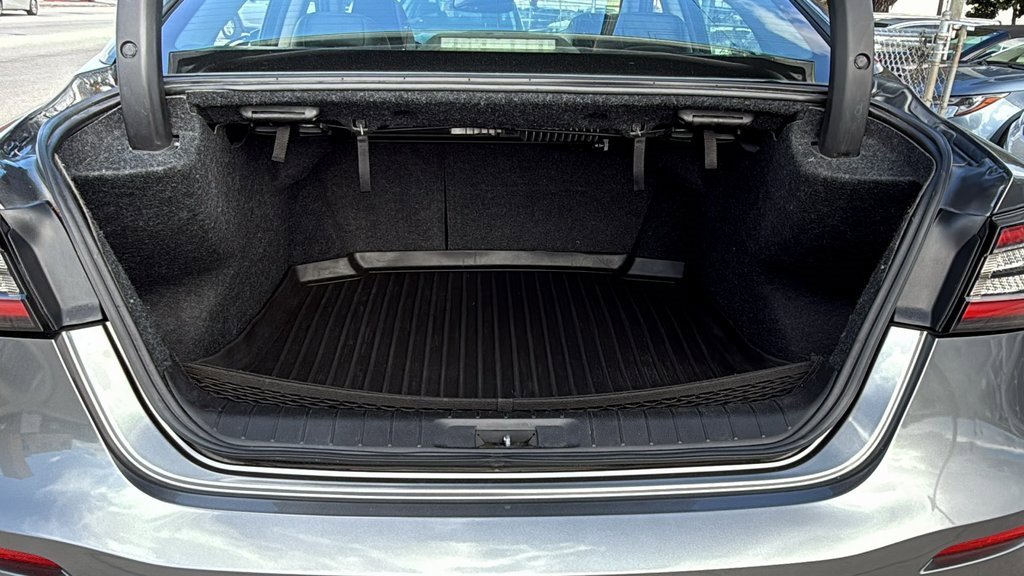 Used 2019 Nissan Maxima 3.5 SL w/ Floor Mat Group image 7