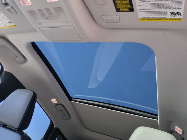 New 2025 Ford Escape SE w/ PHEV Premium Package image 20