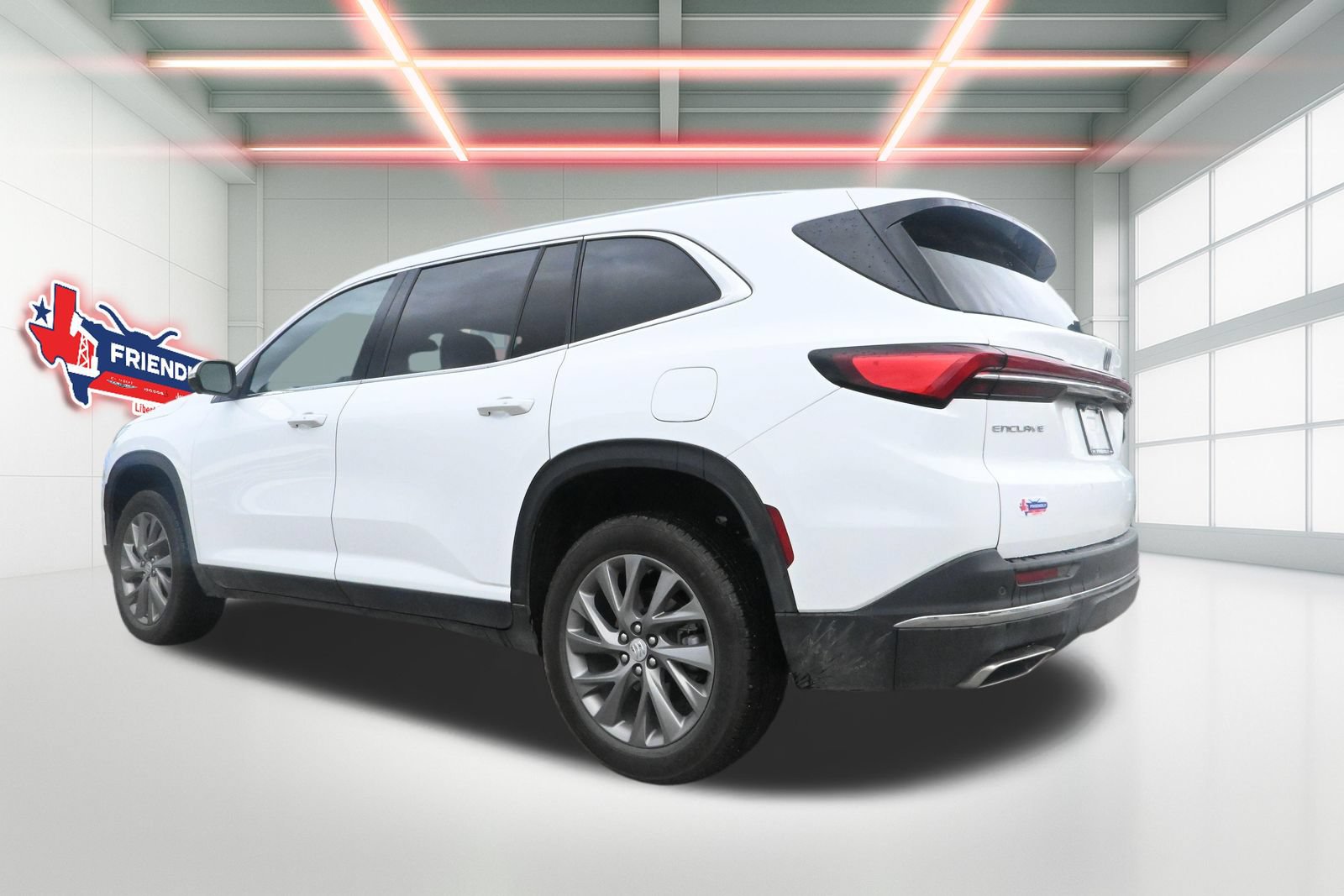 Used 2026 Buick Enclave Preferred FWD image 2