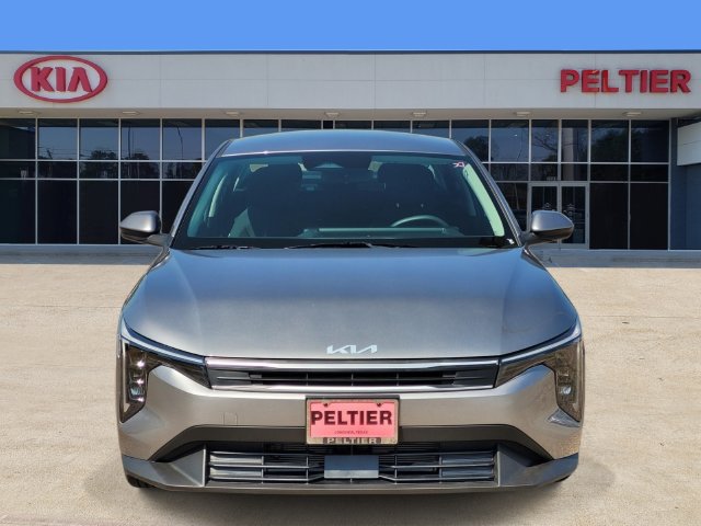 New 2026 Kia K4 FWD image 2