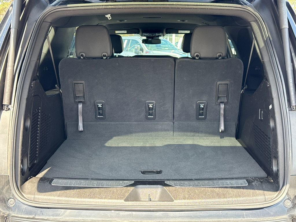 Certified 2025 Chevrolet Suburban Z71 image 18