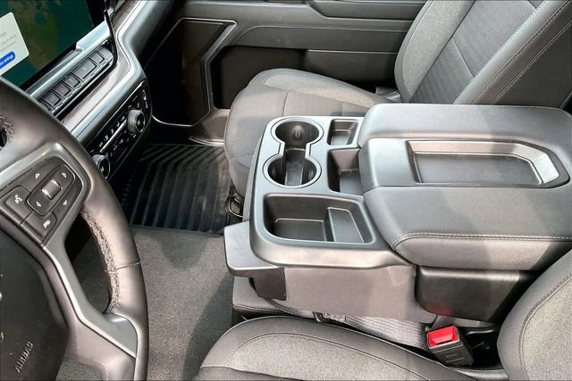 Used 2025 Chevrolet Silverado 2500 LT w/ Convenience Package image 13