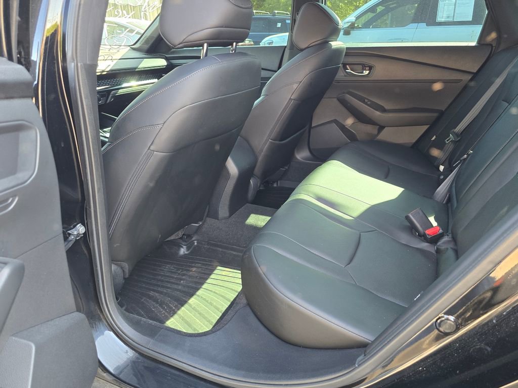 Used 2023 Honda Accord Sport image 6