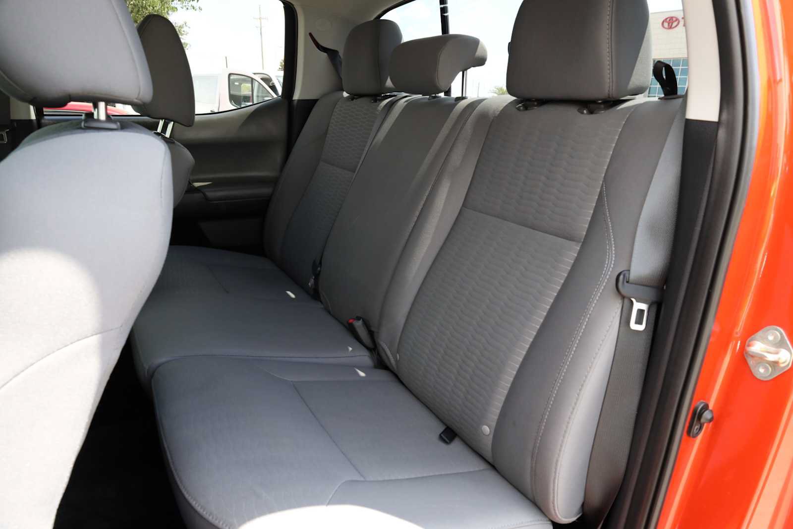 Used 2017 Toyota Tacoma SR5 RWD image 36