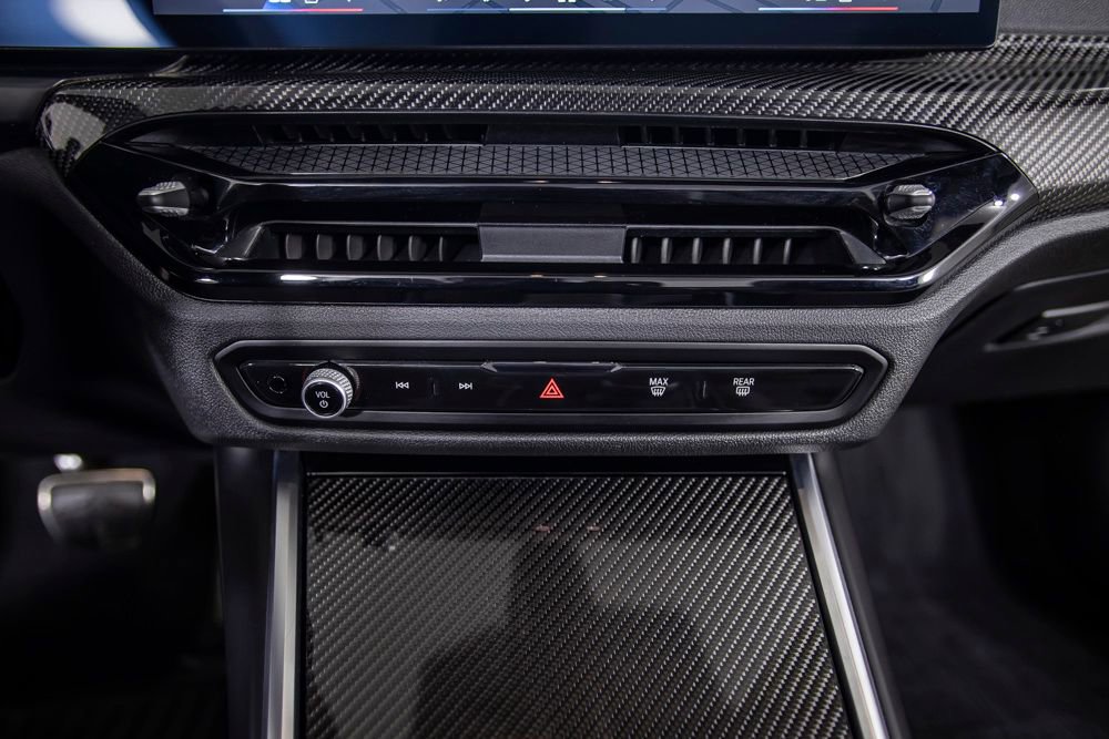 Used 2025 BMW M4 xDrive Competition w/ Executive Package AWD/4WD image 34