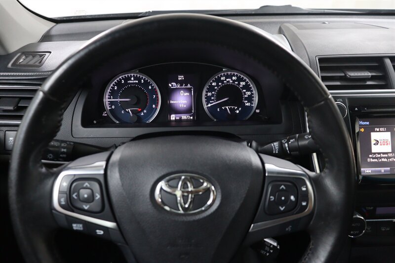 Used 2015 Toyota Camry XLE FWD image 9