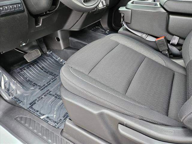 New 2026 GMC Sierra 2500 Pro image 4