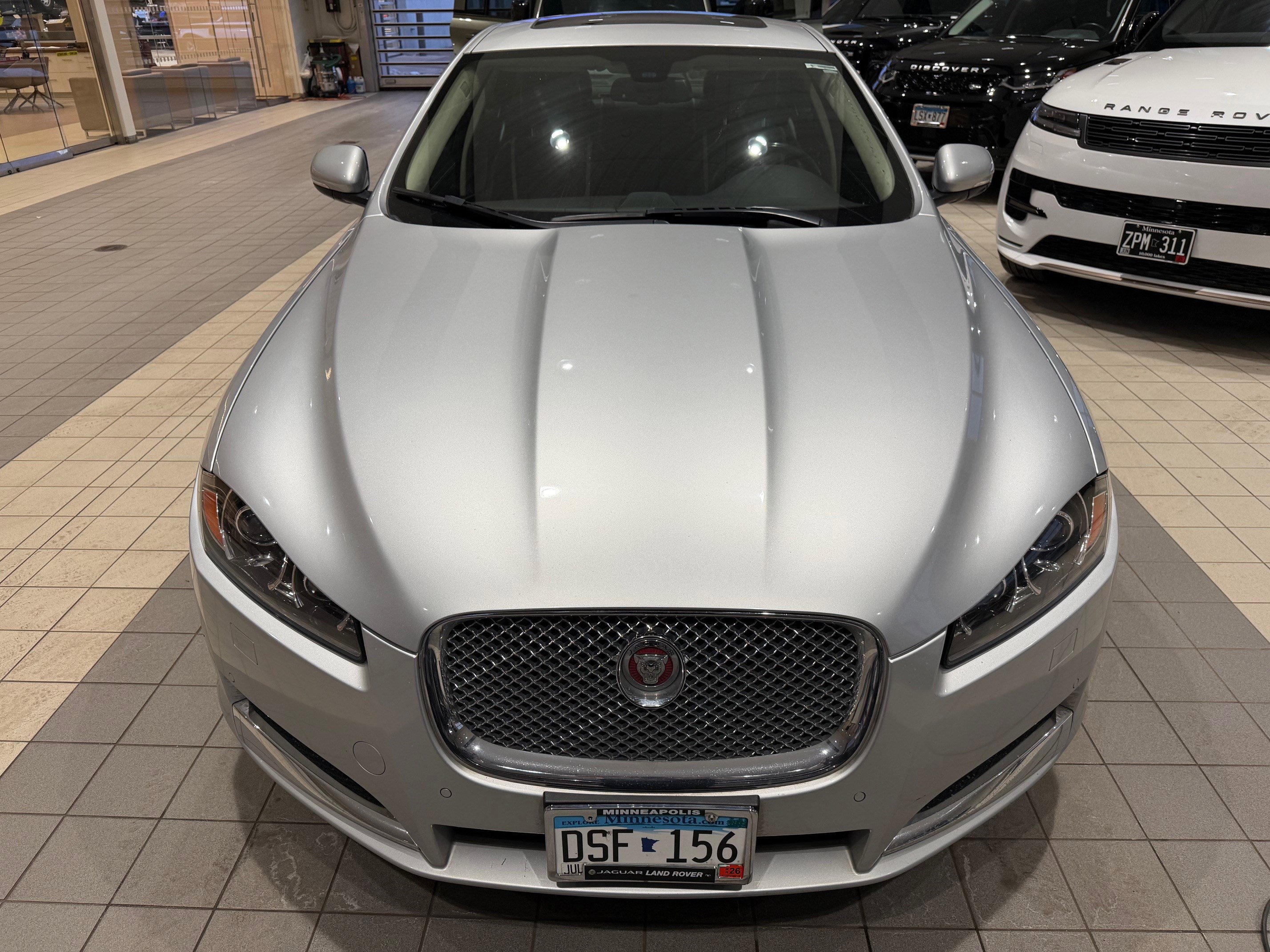 Used 2015 Jaguar XF Sport image 2