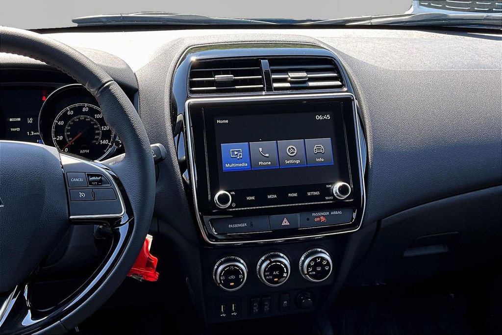 New 2027 Mitsubishi Outlander Sport LE AWD/4WD image 6