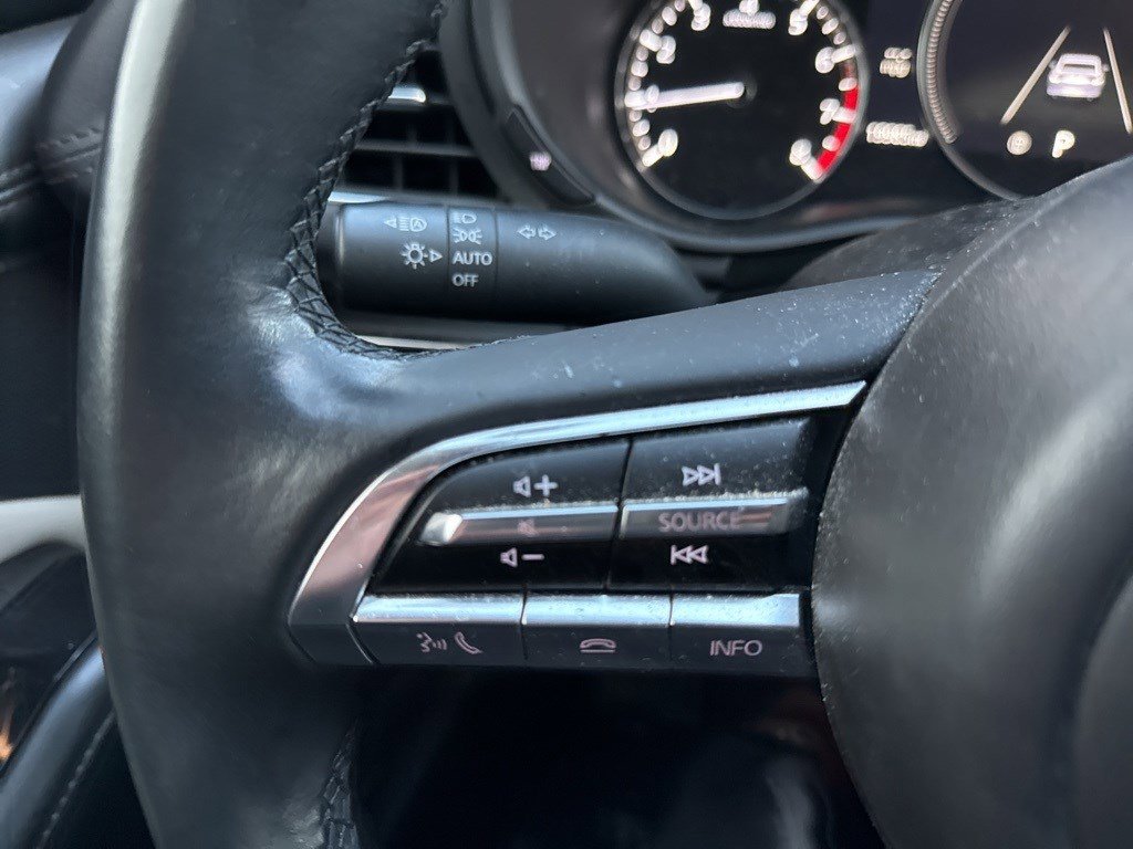 Used 2023 MAZDA MAZDA3 s image 11
